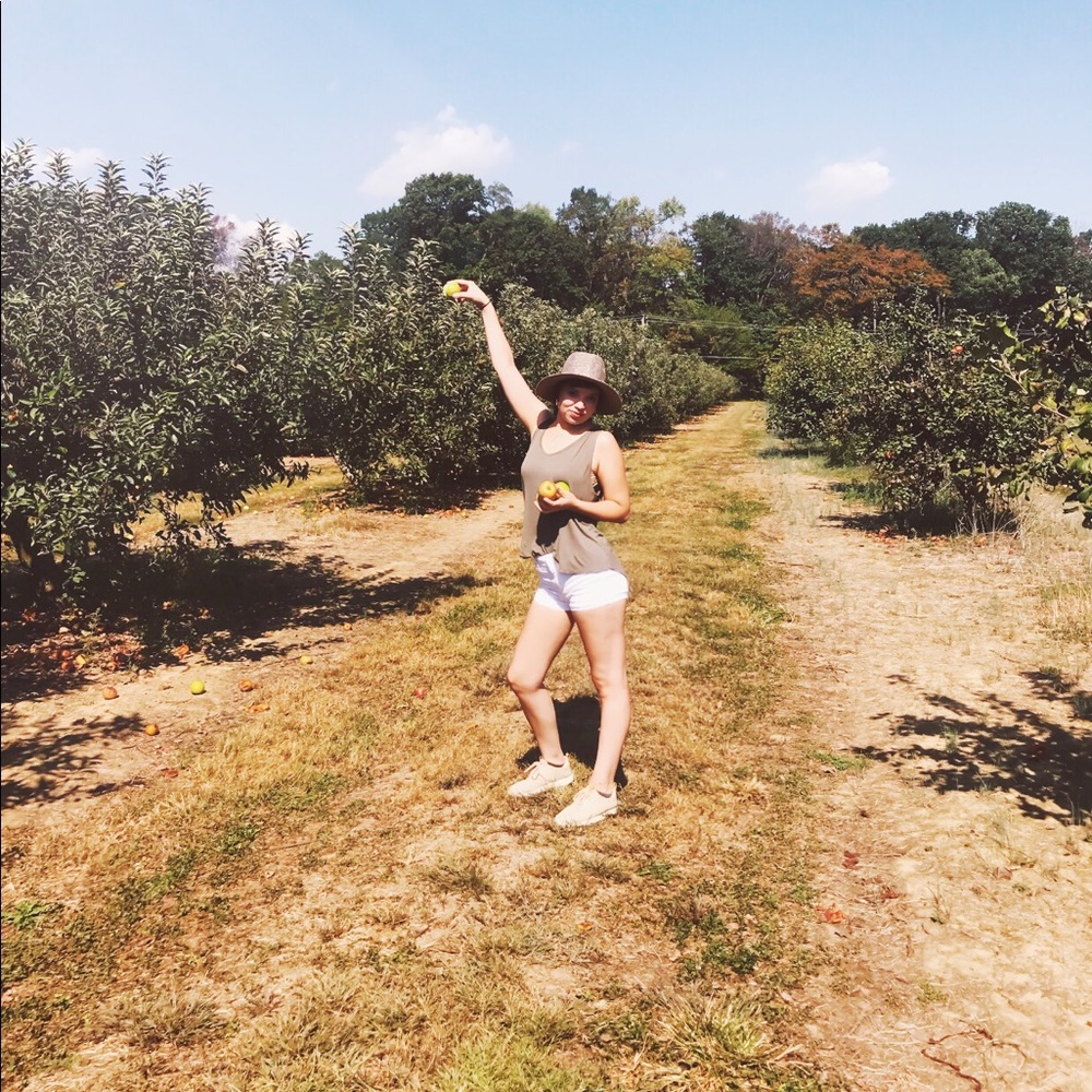 Meet your Posher, Marissa